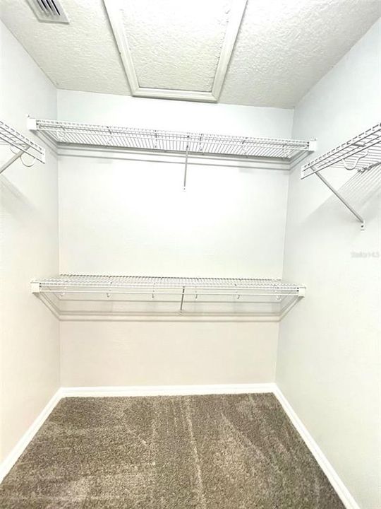 Active With Contract: $2,450 (4 beds, 2 baths, 2523 Square Feet)