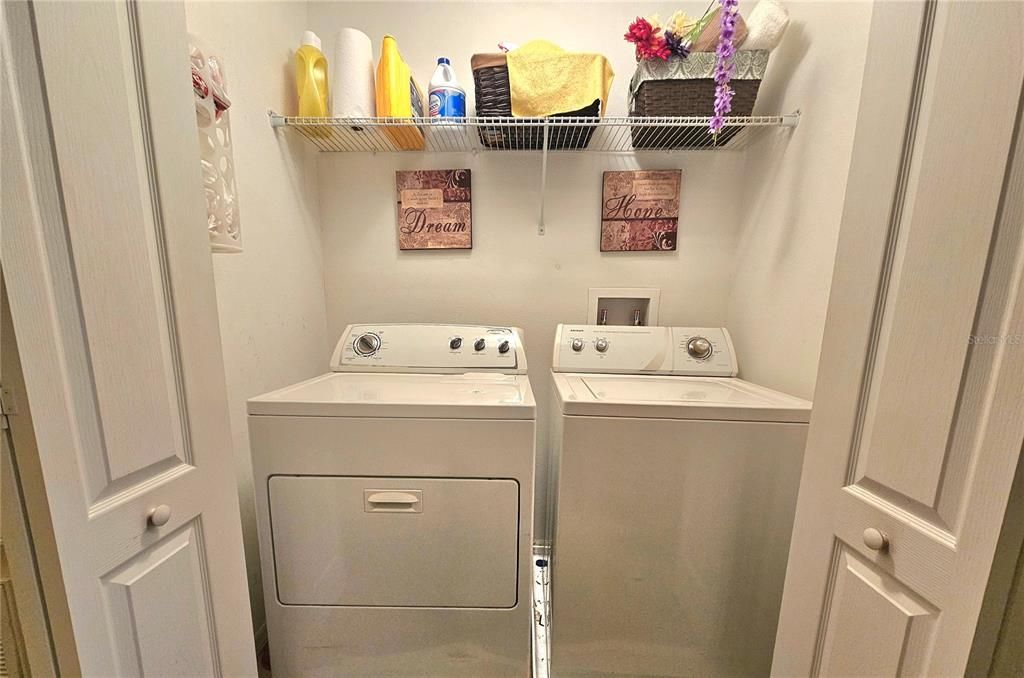 出租: $2,350 (3 贝兹, 2 浴室, 1642 平方英尺)