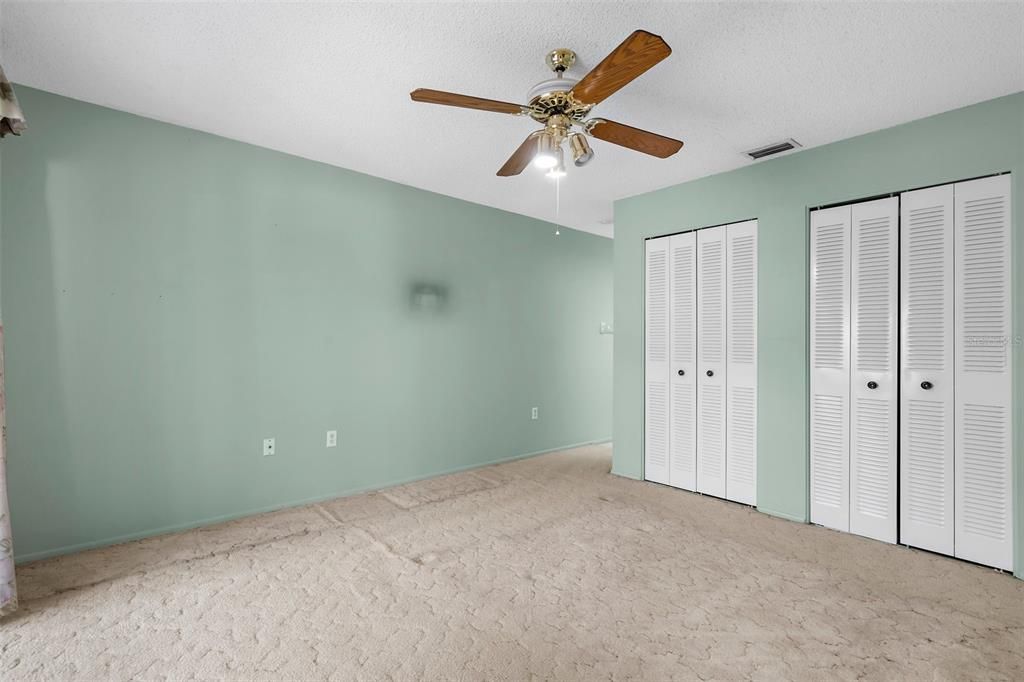 Active With Contract: $150,000 (2 beds, 2 baths, 1024 Square Feet)