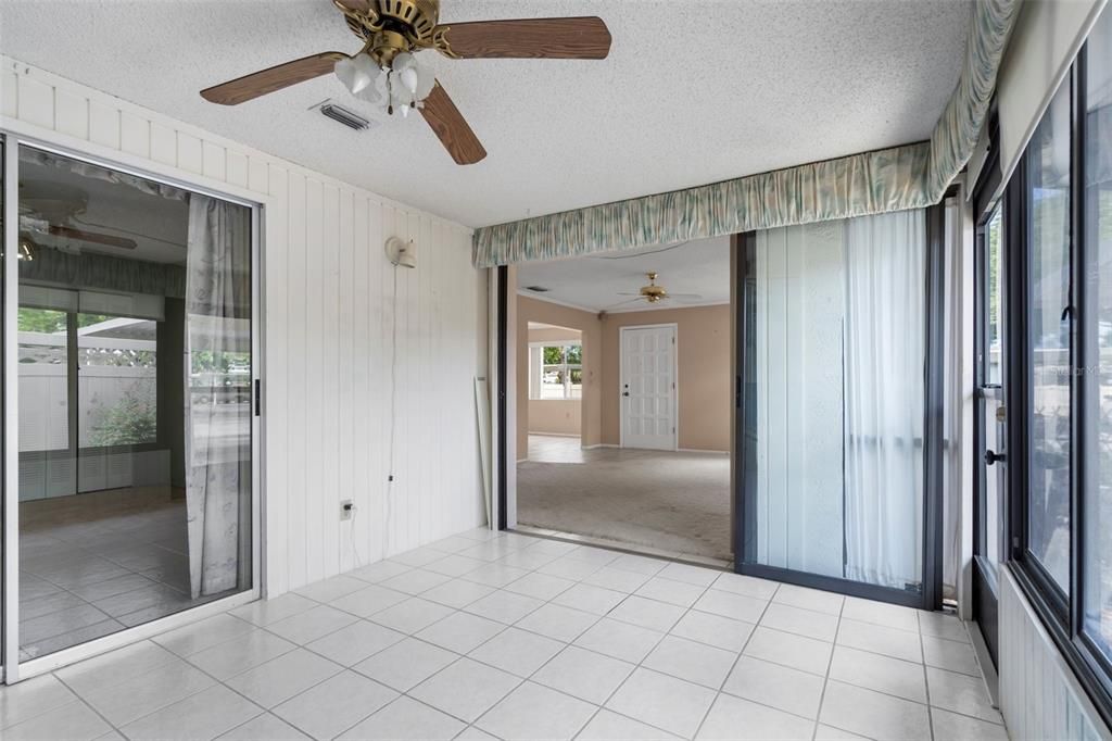 Active With Contract: $150,000 (2 beds, 2 baths, 1024 Square Feet)