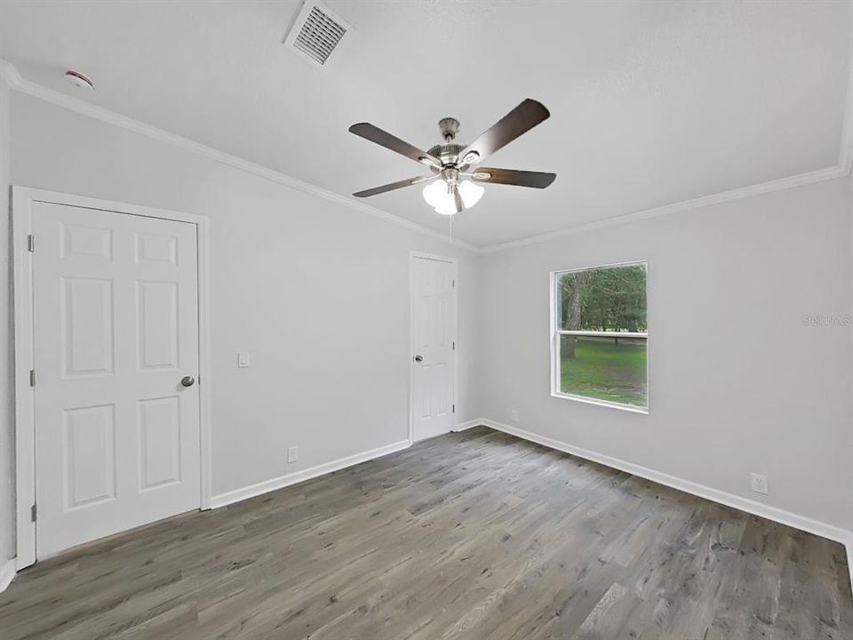 For Sale: $549,000 (4 beds, 2 baths, 2052 Square Feet)