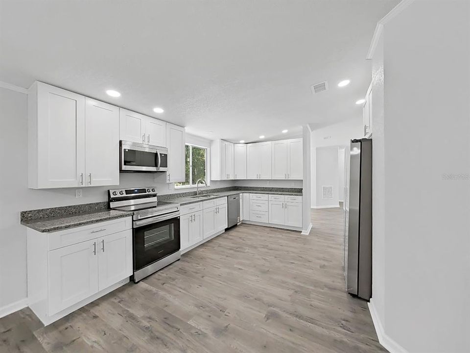 For Sale: $549,000 (4 beds, 2 baths, 2052 Square Feet)