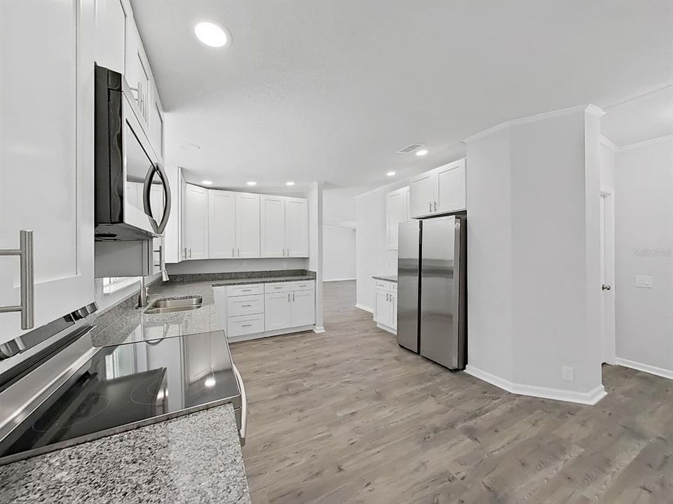 For Sale: $549,000 (4 beds, 2 baths, 2052 Square Feet)