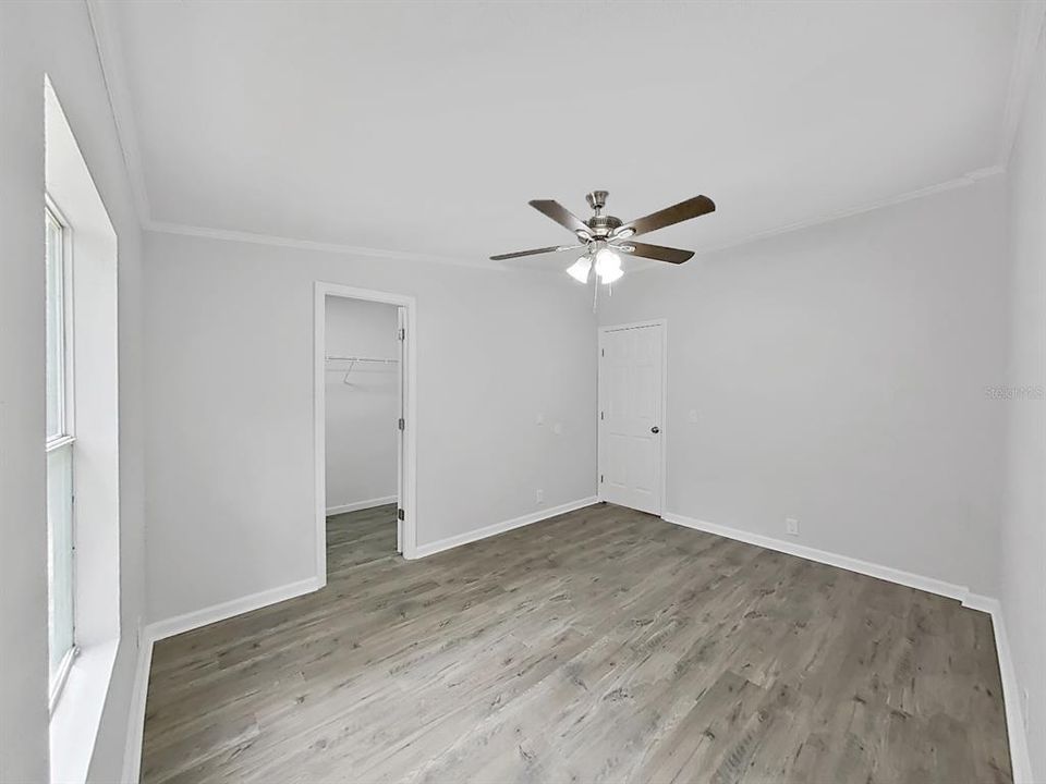 For Sale: $549,000 (4 beds, 2 baths, 2052 Square Feet)