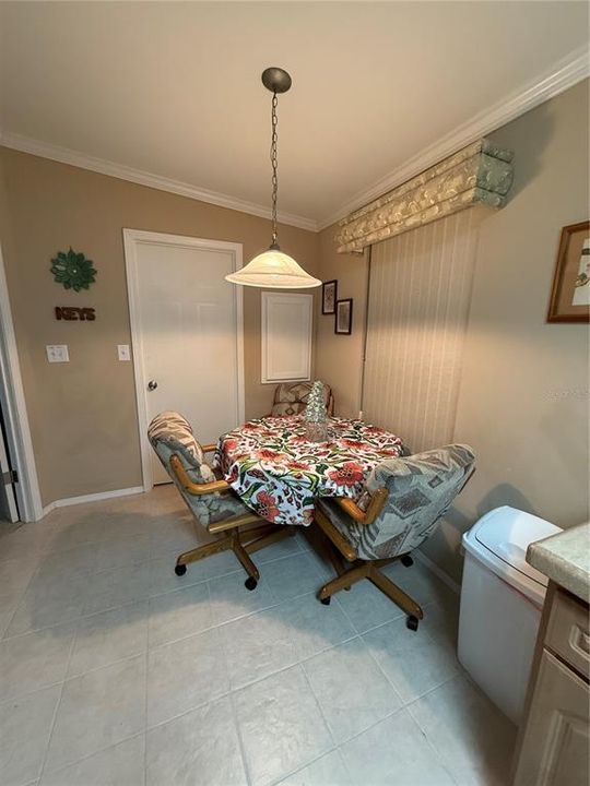 В аренду: $1,850 (2 спален, 2 ванн, 1820 Квадратных фут)