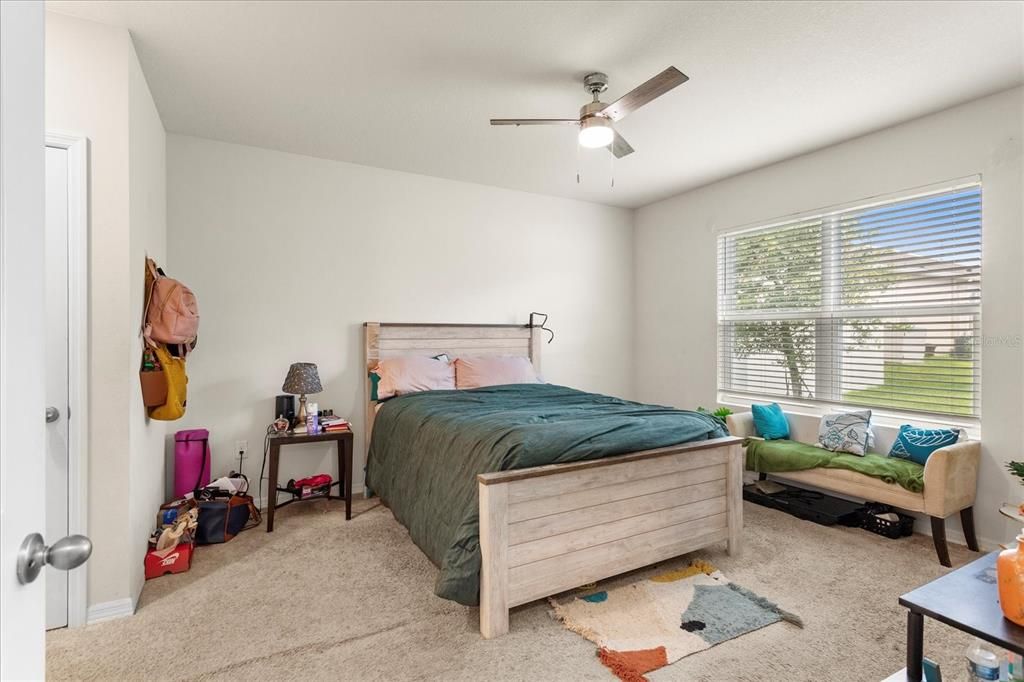 For Rent: $1,700 (3 beds, 2 baths, 1603 Square Feet)