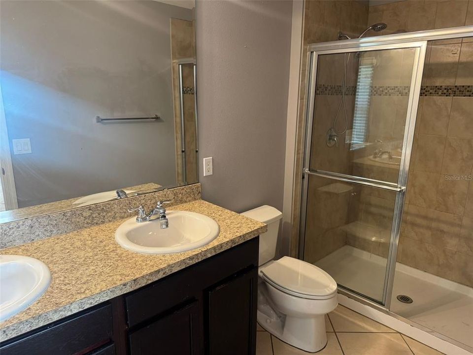Active With Contract: $247,500 (3 beds, 2 baths, 1549 Square Feet)