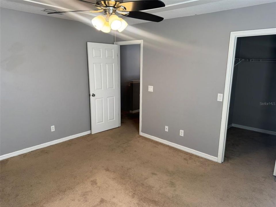 Active With Contract: $247,500 (3 beds, 2 baths, 1549 Square Feet)