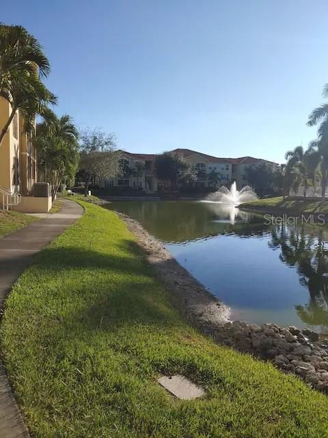 For Sale: $150,000 (1 beds, 1 baths, 697 Square Feet)