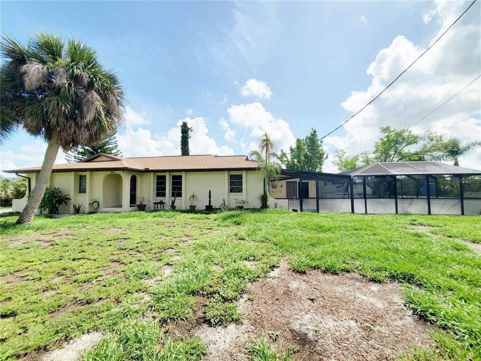 For Sale: $699,777 (3 beds, 2 baths, 1800 Square Feet)