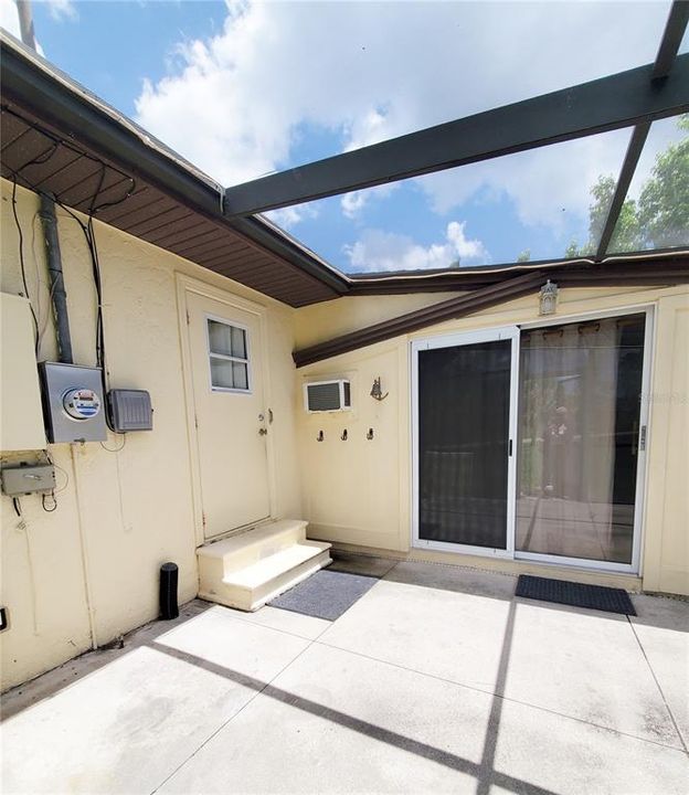 For Sale: $699,777 (3 beds, 2 baths, 1800 Square Feet)