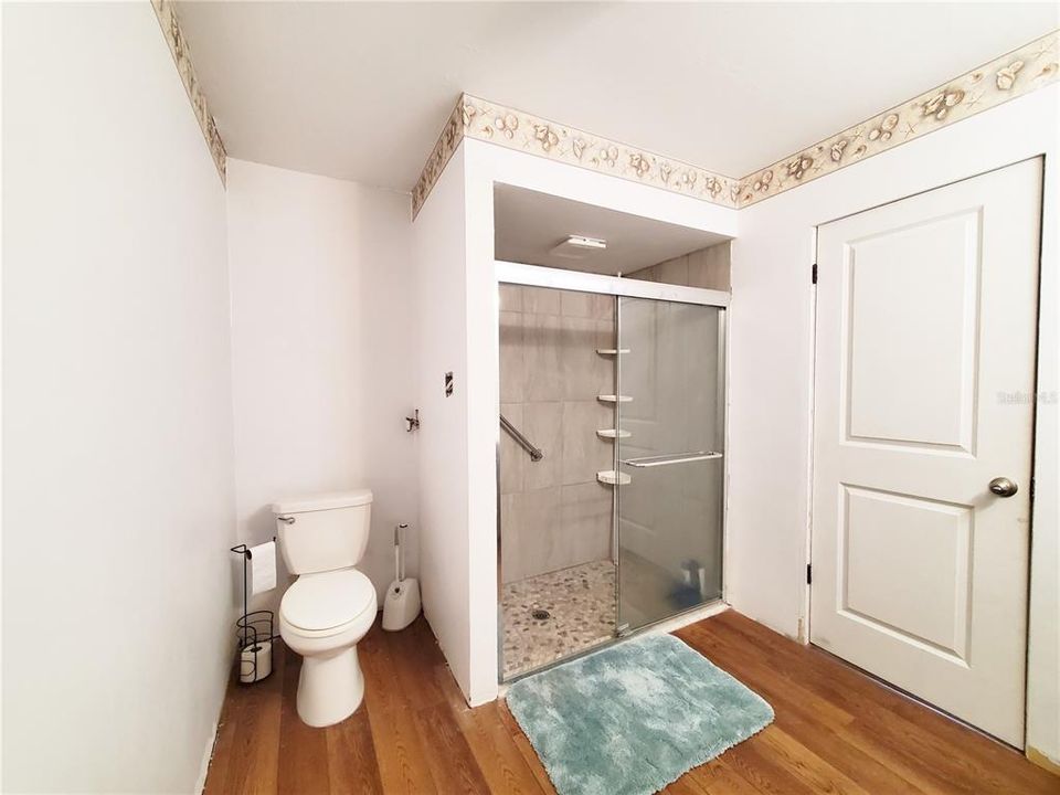 For Sale: $699,777 (3 beds, 2 baths, 1800 Square Feet)