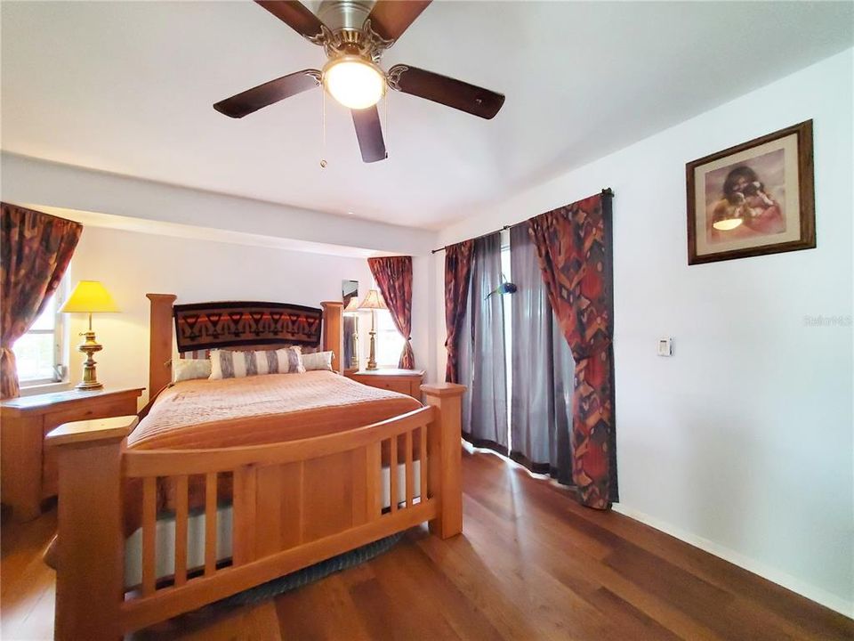 For Sale: $699,777 (3 beds, 2 baths, 1800 Square Feet)