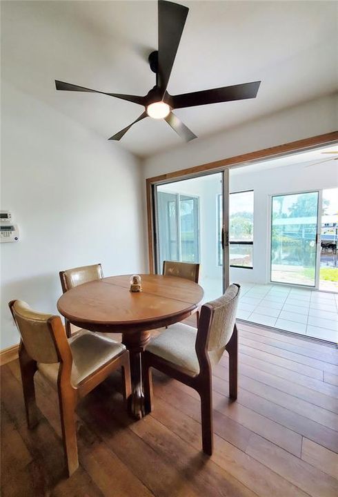 For Sale: $699,777 (3 beds, 2 baths, 1800 Square Feet)