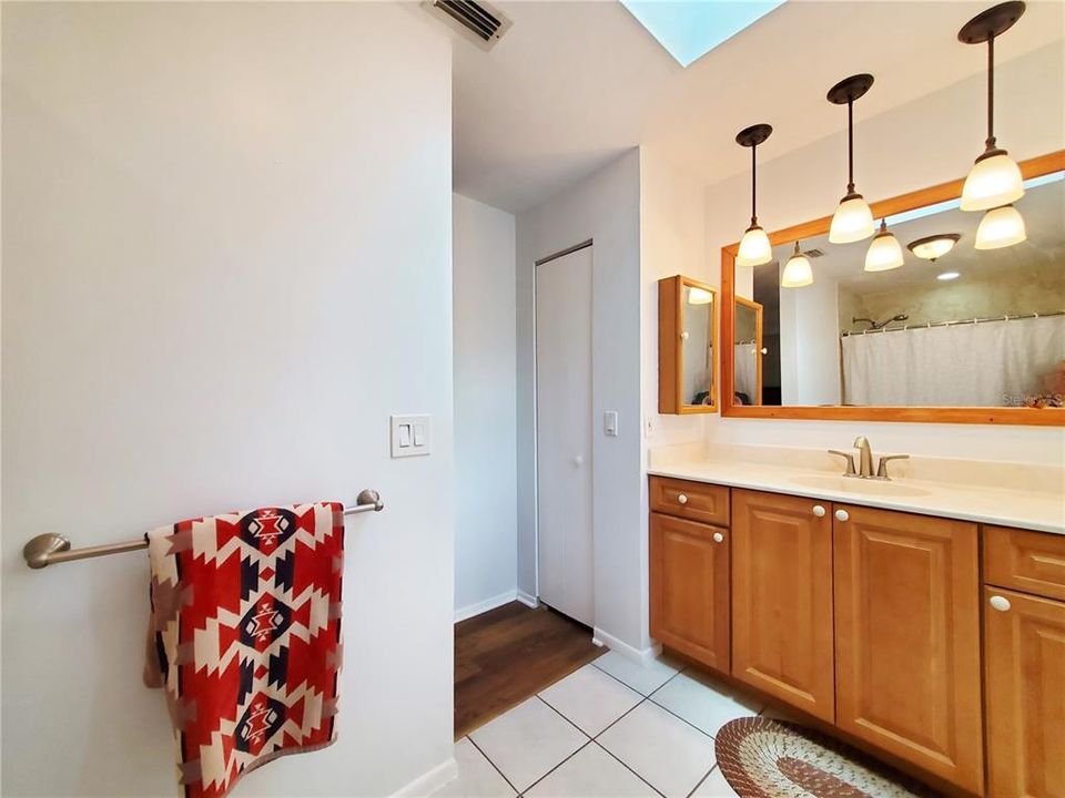 For Sale: $699,777 (3 beds, 2 baths, 1800 Square Feet)