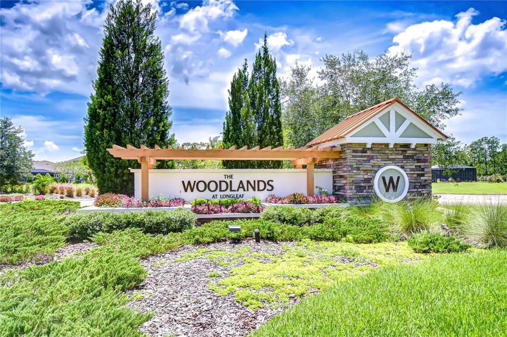 合同活跃: $939,000 (4 贝兹, 3 浴室, 3179 平方英尺)