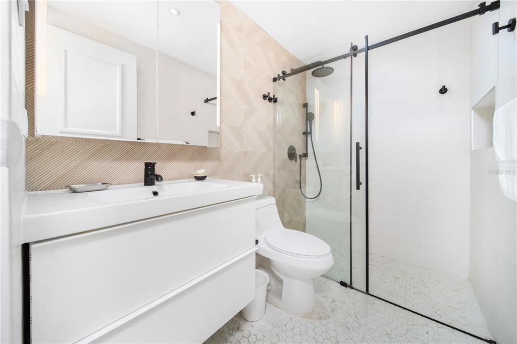 待售: $1,450,000 (3 贝兹, 2 浴室, 1618 平方英尺)