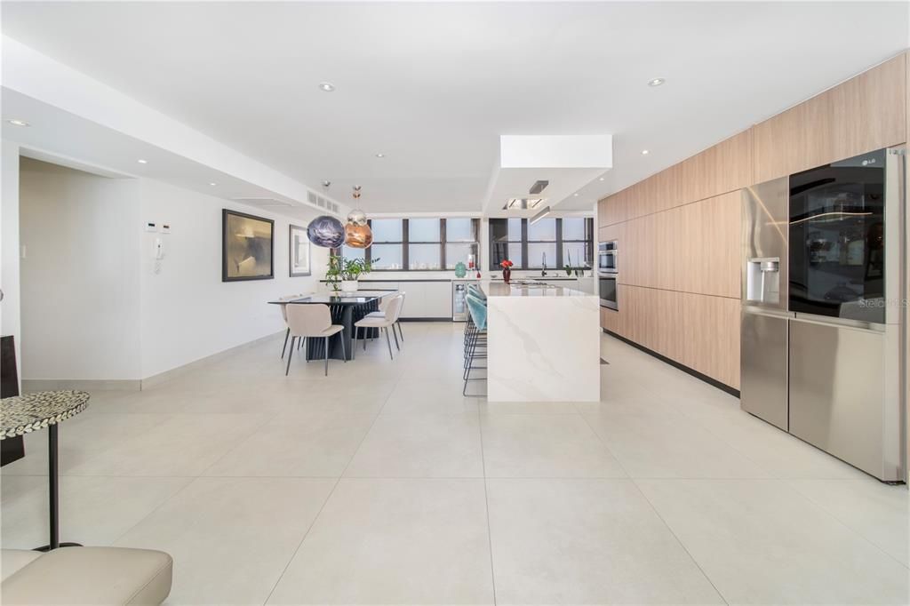 待售: $1,450,000 (3 贝兹, 2 浴室, 1618 平方英尺)