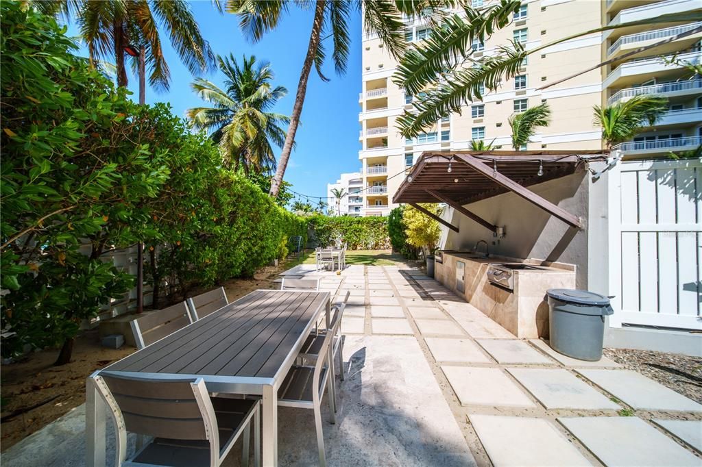 待售: $1,450,000 (3 贝兹, 2 浴室, 1618 平方英尺)