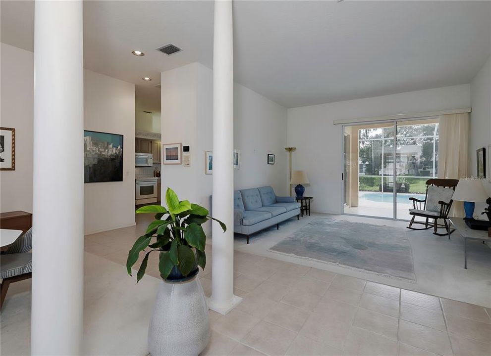 Active With Contract: $700,000 (3 beds, 2 baths, 2278 Square Feet)