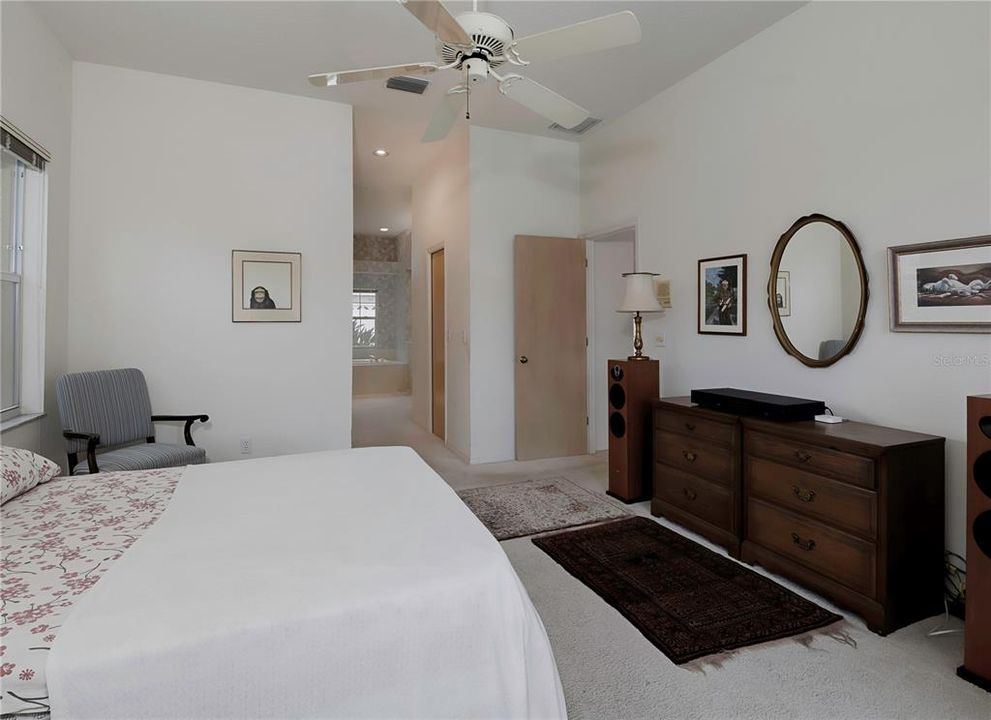 Active With Contract: $700,000 (3 beds, 2 baths, 2278 Square Feet)