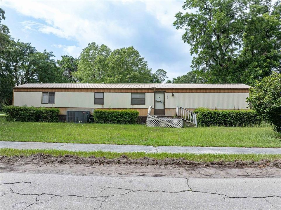 En Venta: $200,000 (0 camas, 0 baños, 1424 Pies cuadrados)