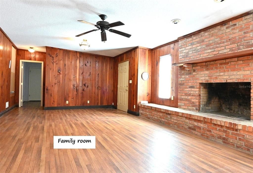 En Venta: $200,000 (0 camas, 0 baños, 1424 Pies cuadrados)