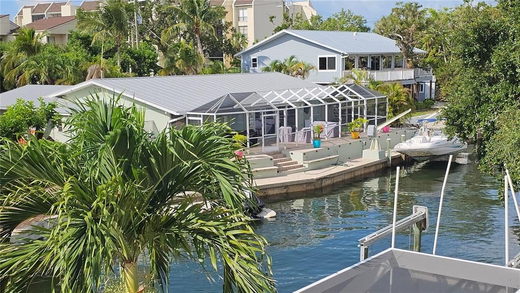 Activo con contrato: $2,999,900 (6 camas, 4 baños, 4700 Pies cuadrados)