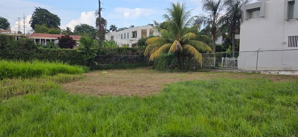 En Venta: $285,000 (0.25 acres)