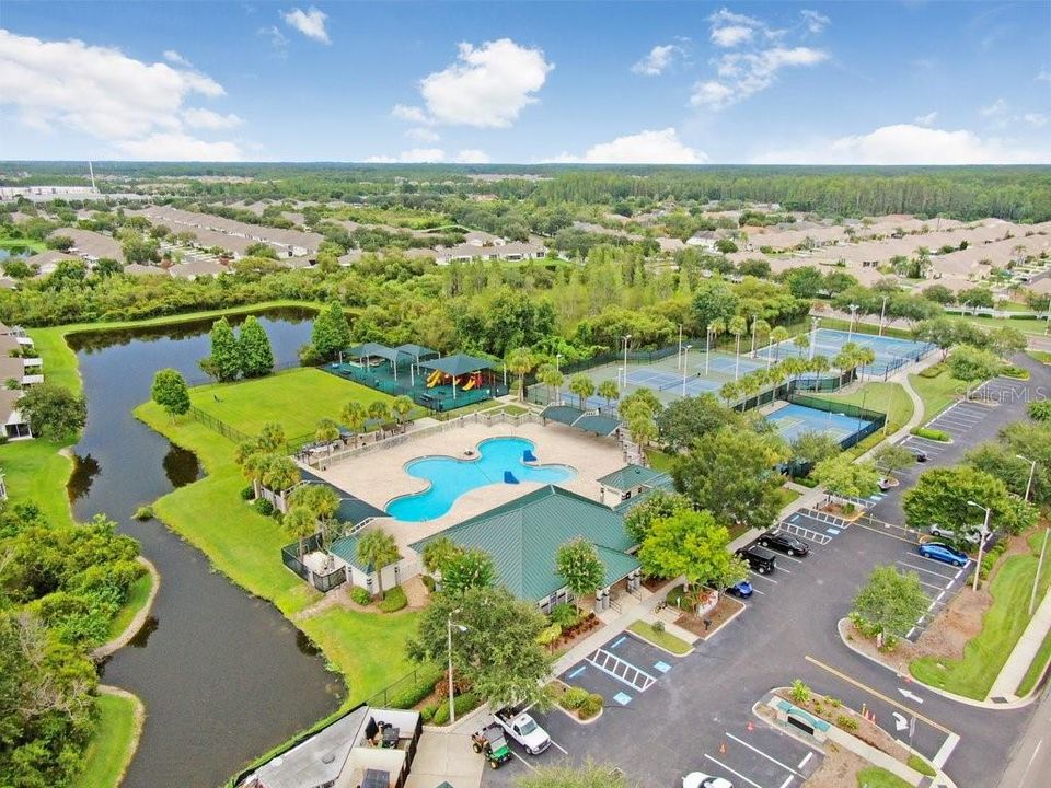 For Sale: $355,000 (3 beds, 2 baths, 1834 Square Feet)