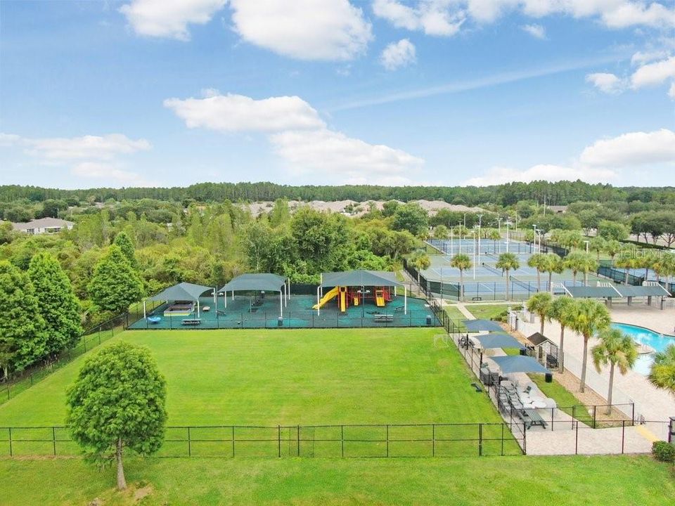 For Sale: $355,000 (3 beds, 2 baths, 1834 Square Feet)