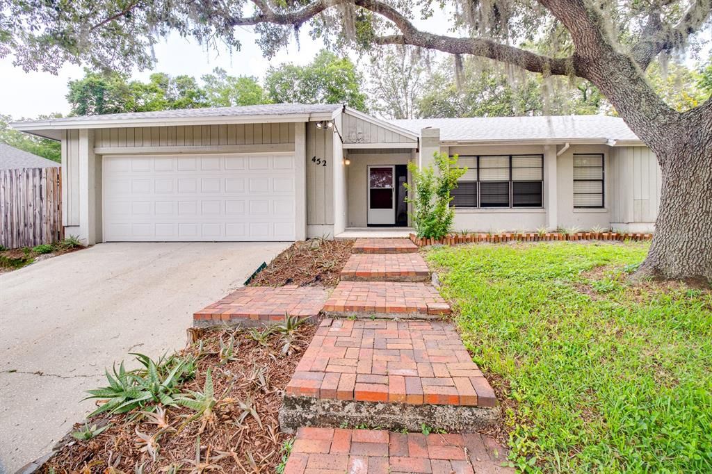 最近售出: $399,000 (3 贝兹, 2 浴室, 1526 平方英尺)