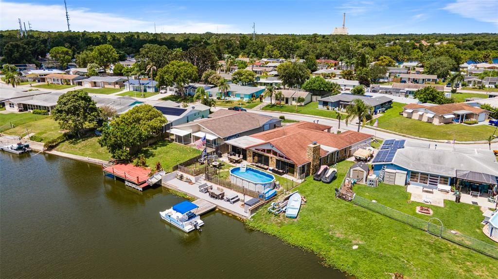 En Venta: $424,000 (4 camas, 2 baños, 2869 Pies cuadrados)