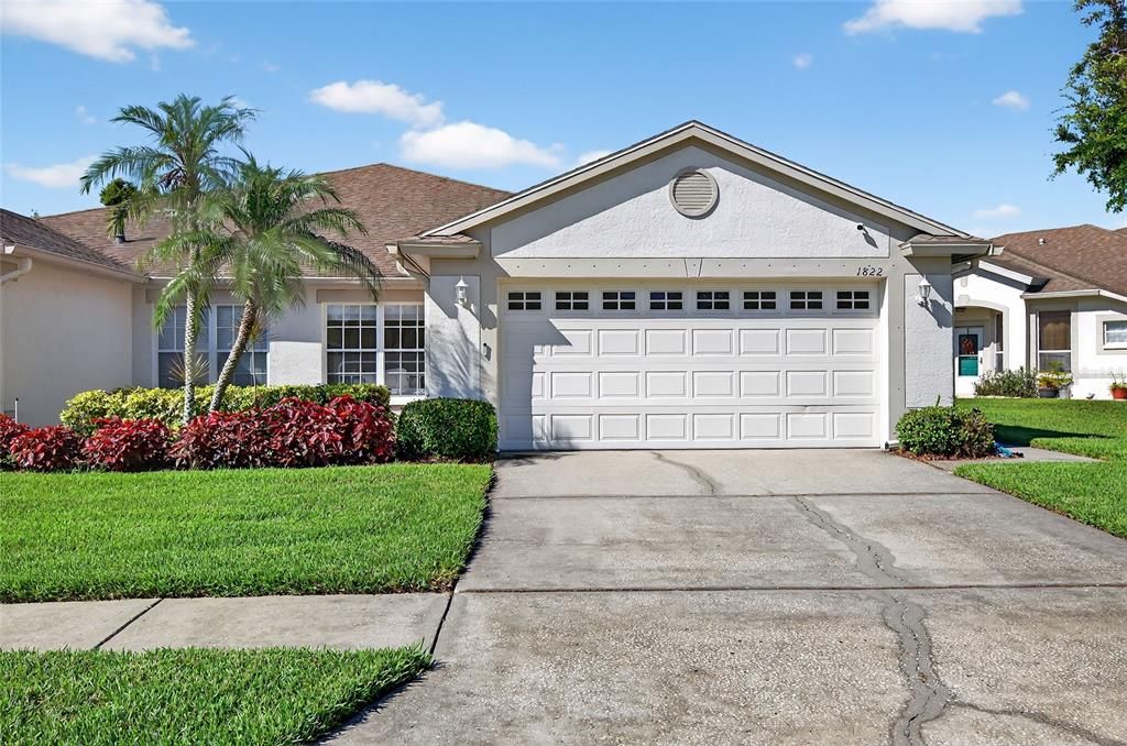 Recently Sold: $319,000 (2 beds, 2 baths, 1537 Square Feet)