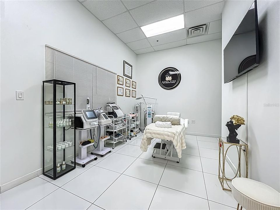 待售: $90,000 (0 贝兹, 0 浴室, 1489 平方英尺)