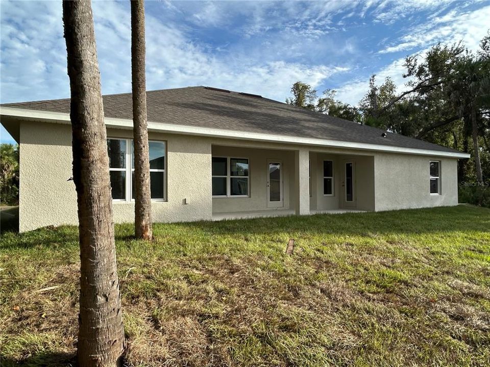 Activo con contrato: $372,895 (3 camas, 3 baños, 2265 Pies cuadrados)