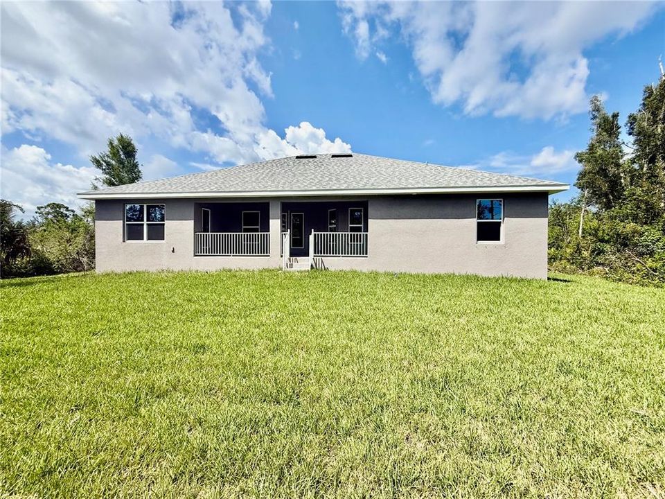 Activo con contrato: $391,400 (4 camas, 3 baños, 2265 Pies cuadrados)