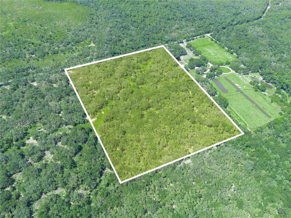 For Sale: $552,000 (27.60 acres)