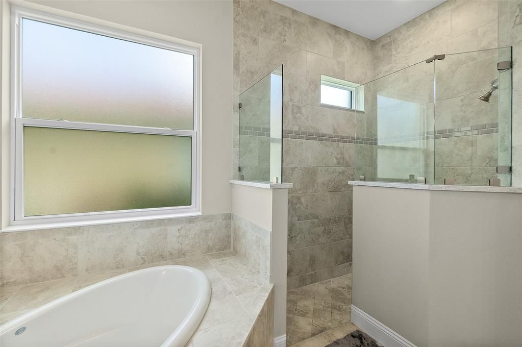 Active With Contract: $675,000 (3 beds, 3 baths, 2472 Square Feet)