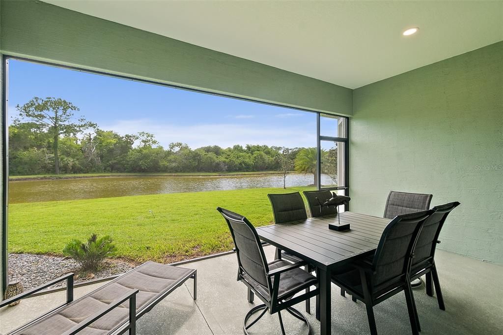 Active With Contract: $675,000 (3 beds, 3 baths, 2472 Square Feet)