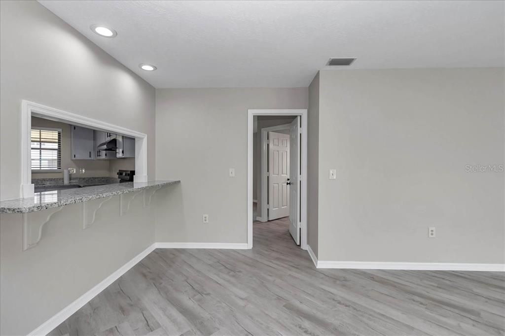 For Sale: $569,000 (2 beds, 2 baths, 1640 Square Feet)