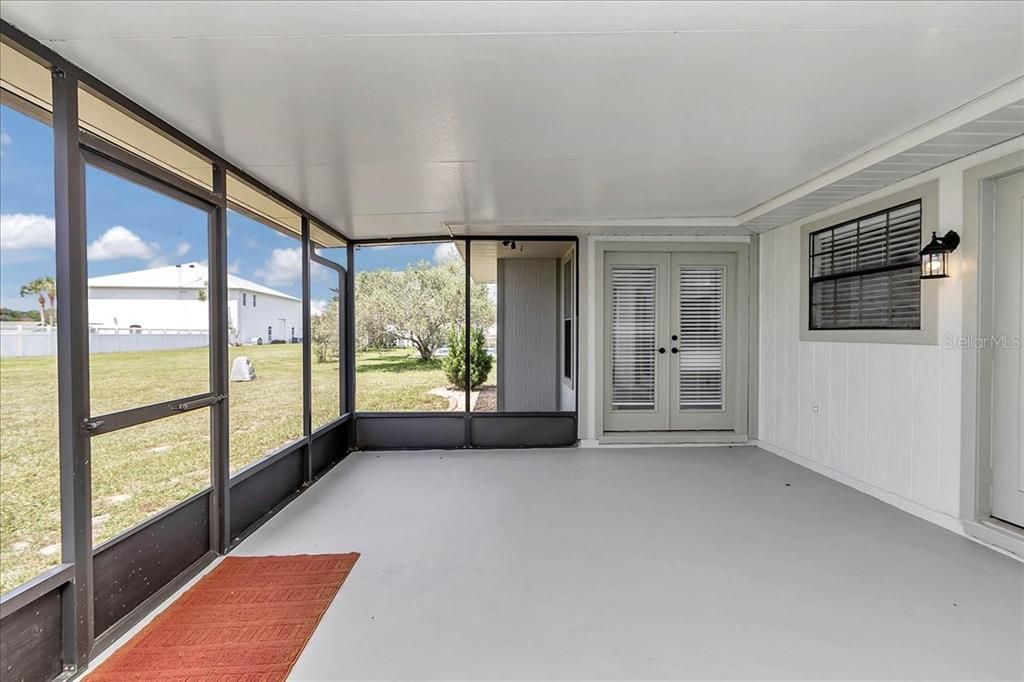 For Sale: $569,000 (2 beds, 2 baths, 1640 Square Feet)