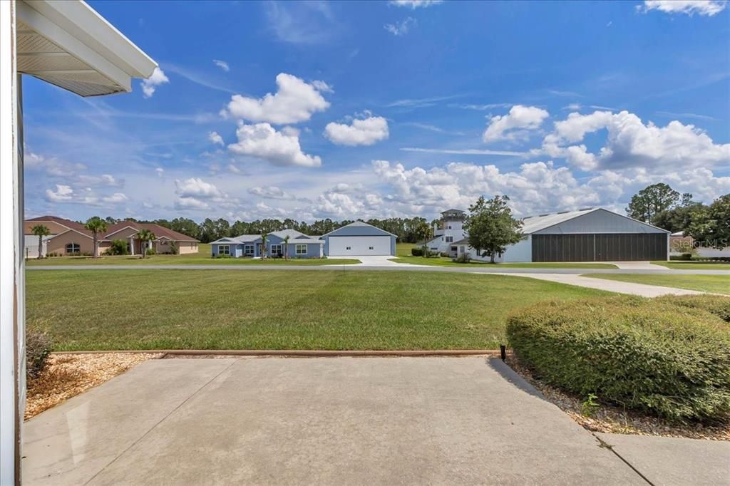 For Sale: $569,000 (2 beds, 2 baths, 1640 Square Feet)