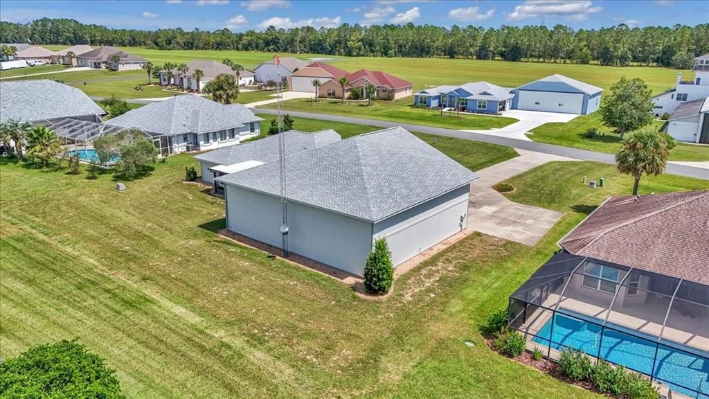 For Sale: $569,000 (2 beds, 2 baths, 1640 Square Feet)