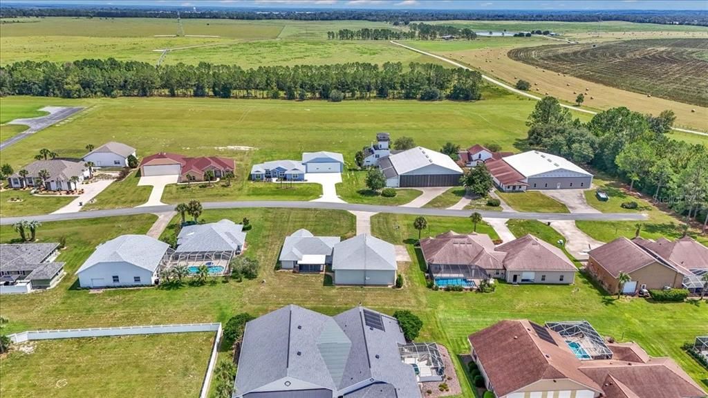 For Sale: $569,000 (2 beds, 2 baths, 1640 Square Feet)