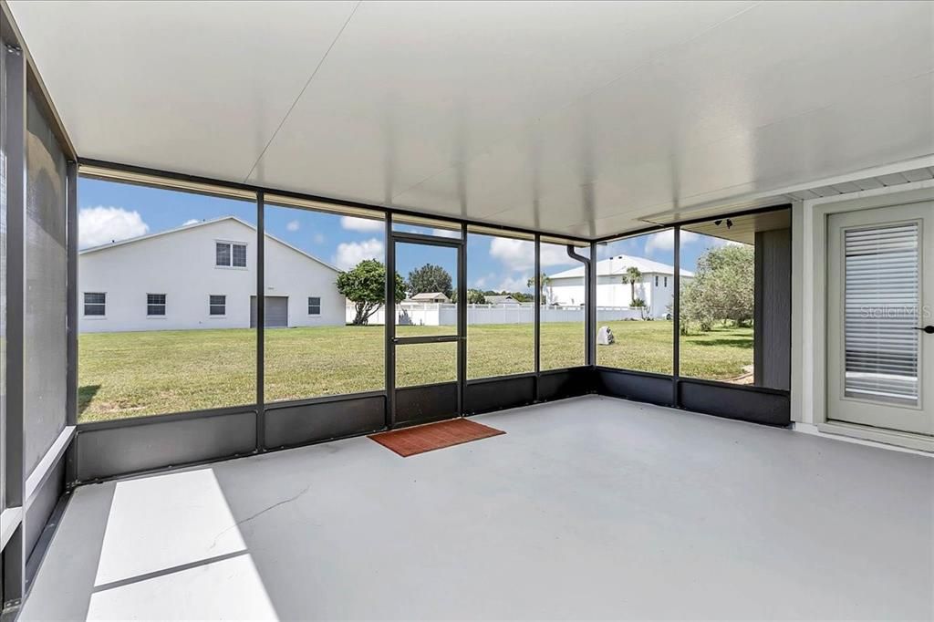 For Sale: $569,000 (2 beds, 2 baths, 1640 Square Feet)