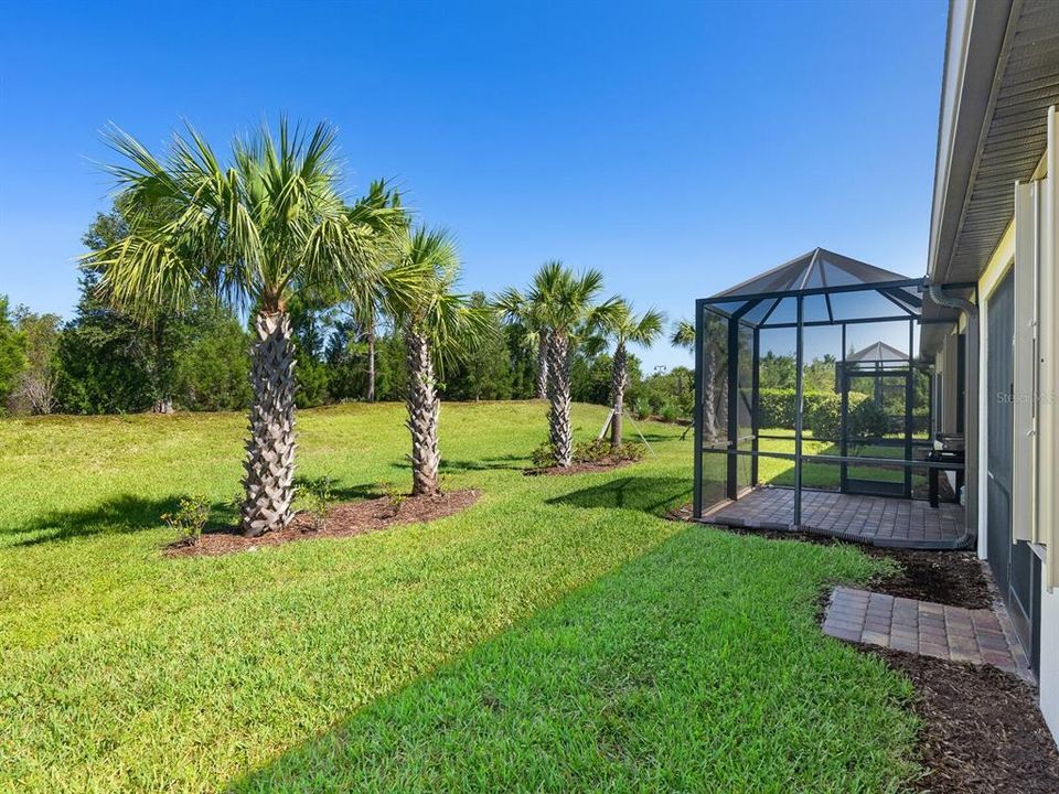 Active With Contract: $420,000 (2 beds, 2 baths, 1458 Square Feet)