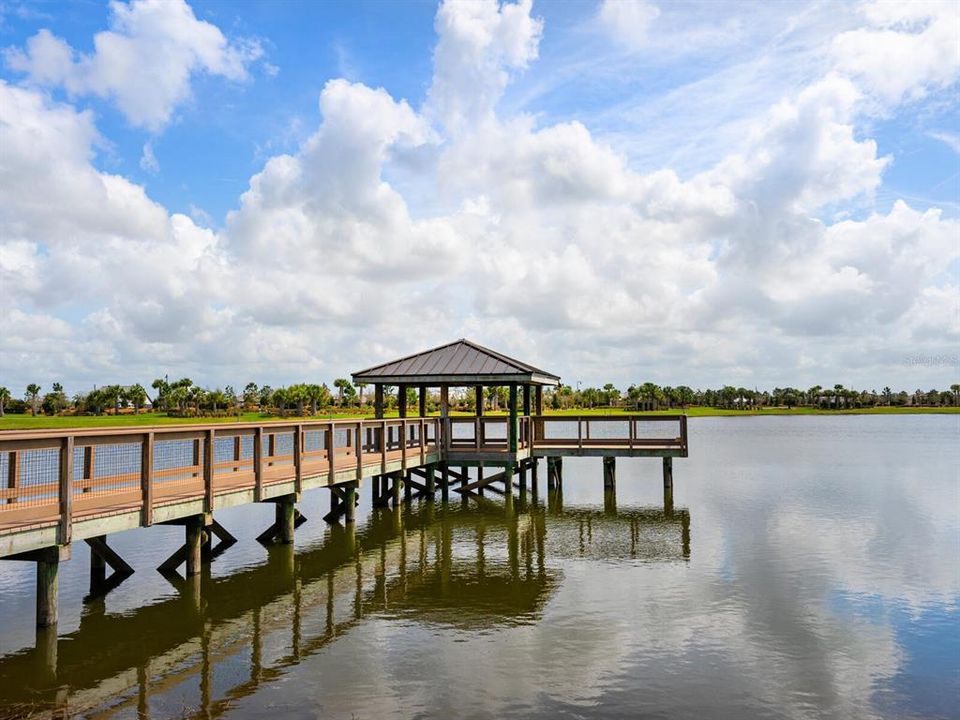 Active With Contract: $420,000 (2 beds, 2 baths, 1458 Square Feet)