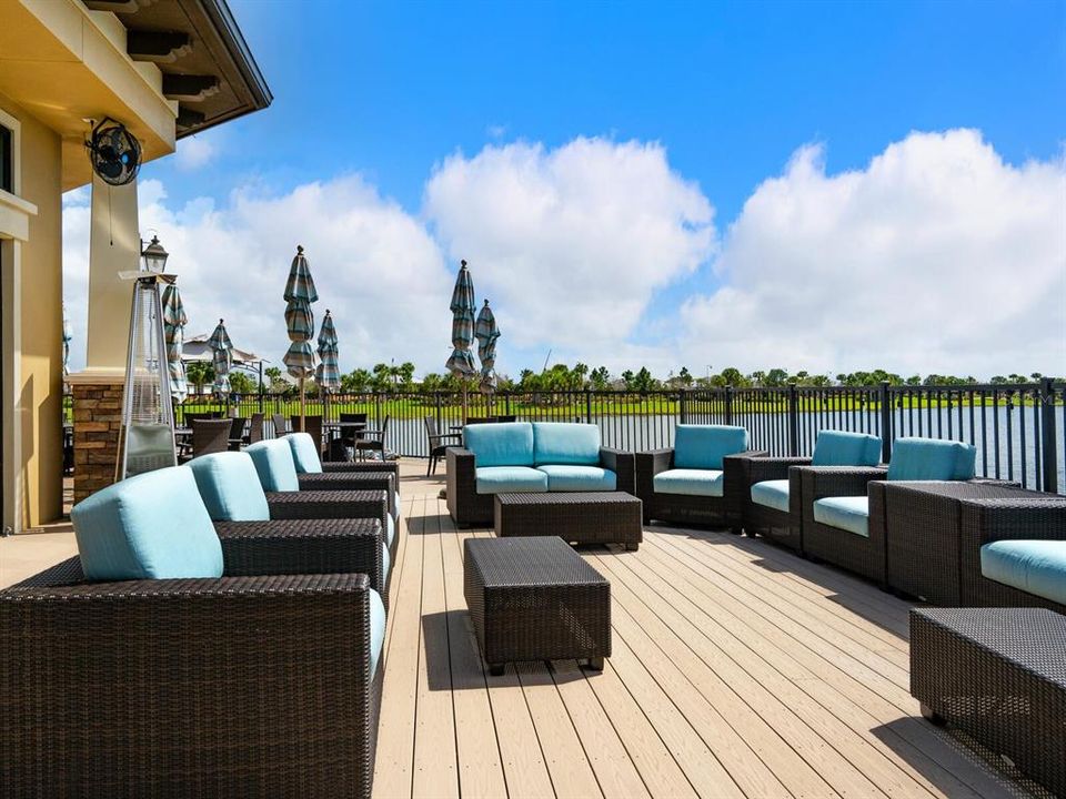 Active With Contract: $420,000 (2 beds, 2 baths, 1458 Square Feet)