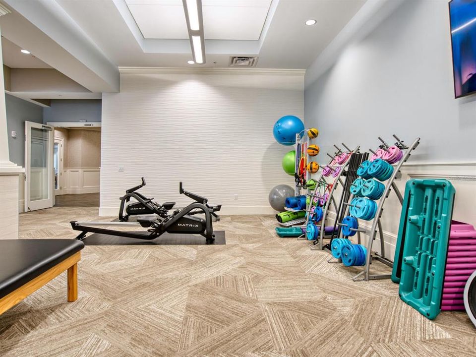 Active With Contract: $420,000 (2 beds, 2 baths, 1458 Square Feet)